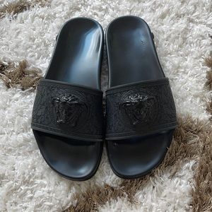 Versace slides
